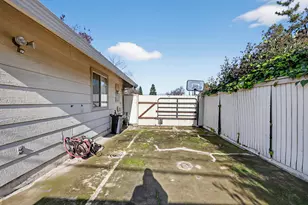 3045 Silver Elm Ct, Merced, CA 95340 - Photo 47