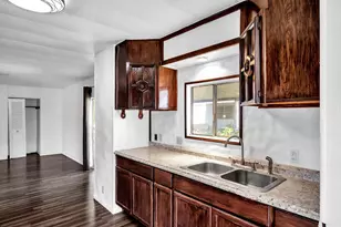 Huckleberry Ln, Sacramento, CA 95828 - Photo 11