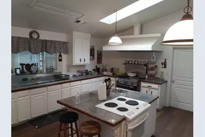 17385 Bell, Livingston, CA 95334 - Photo 7