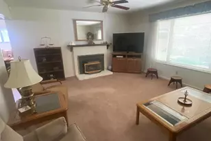 130 W Loretta Ave, Stockton, CA 95207 - Photo 11