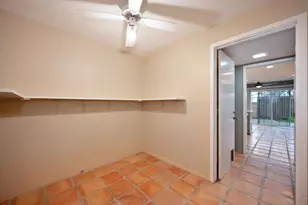 203 W El Dorado Dr, Woodland, CA 95695 - Photo 17