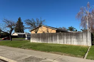 9852 Margaret Ct, Delhi, CA 95315 - Photo 7