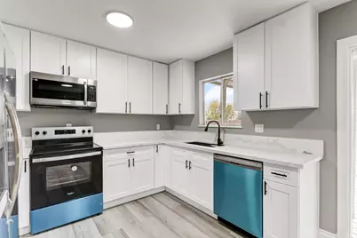 983 Kay Street, Olivehurst, CA 95961 - Photo 17