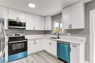 983 Kay St, Olivehurst, CA 95961 - Photo 17