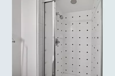 4956 J Pkwy, Sacramento, CA 95823 - Photo 27