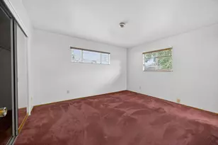 4956 J Pkwy, Sacramento, CA 95823 - Photo 23