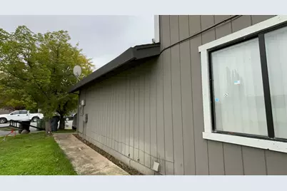 9426 Aizenberg Circle, Elk Grove, CA 95624 - Photo 3