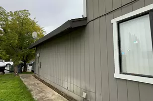 9426 Aizenberg Cir, Elk Grove, CA 95624 - Photo 3