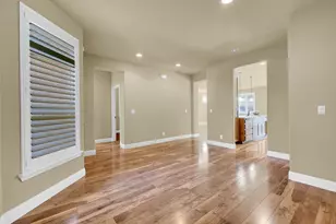 2182 Newcastle Dr, Yuba City, CA 95991 - Photo 7