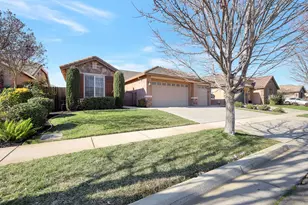 2182 Newcastle Dr, Yuba City, CA 95991 - Photo 3