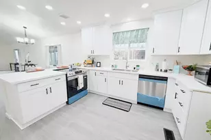 Mame Ct, Citrus Heights, CA 95621 - Photo 5