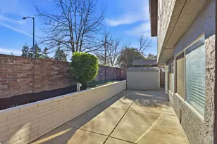 7300 Saltgrass Way, Elk Grove, CA 95758 - Photo 37