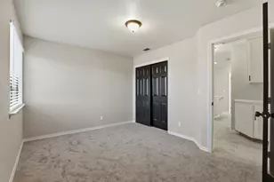 7300 Saltgrass Way, Elk Grove, CA 95758 - Photo 25