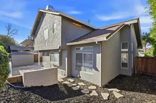 7300 Saltgrass Way, Elk Grove, CA 95758 - Photo 39