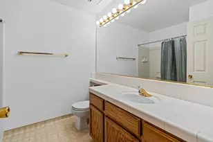 1542 Corgiat Dr, Newman, CA 95360 - Photo 19