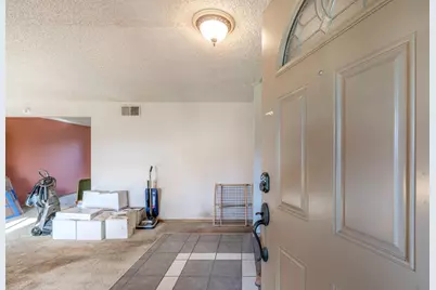 3205 Saturn Drive, Sacramento, CA 95827 - Photo 5