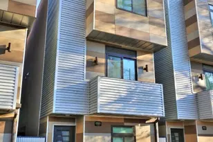 1913 5th St, Sacramento, CA 95811 - Photo 3