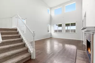 1377 Cougar Creek Dr, Patterson, CA 95363 - Photo 7