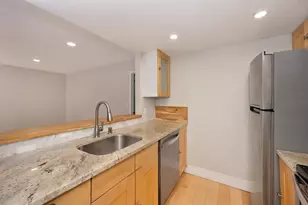 915 Fulton Ave, Sacramento, CA 95825 - Photo 5