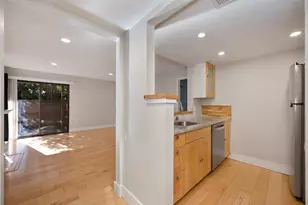 915 Fulton Ave, Sacramento, CA 95825 - Photo 3