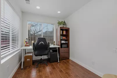 8386 Hillsbrook Drive, Antelope, CA 95843 - Photo 9