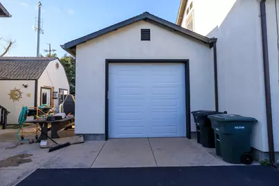 1835 Coley Avenue, Escalon, CA 95320 - Photo 25