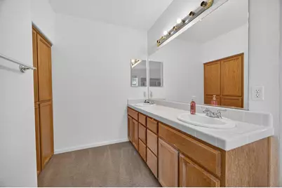 9740 Sage Thrasher Circle, Elk Grove, CA 95757 - Photo 29