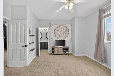 9740 Sage Thrasher Circle, Elk Grove, CA 95757 - Photo 33