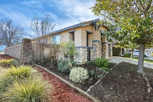 1307 Barnhill Ln, Lincoln, CA 95648 - Photo 5