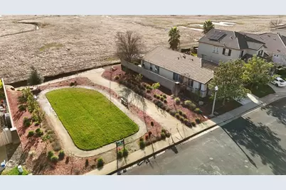 1307 Barnhill Lane, Lincoln, CA 95648 - Photo 3