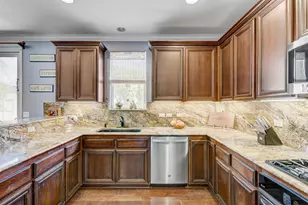 4035 Eugene Dr, Olivehurst, CA 95961 - Photo 3