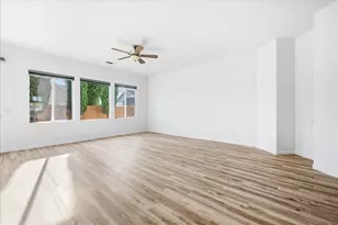 1082 Skyline Dr, Yuba City, CA 95991 - Photo 11