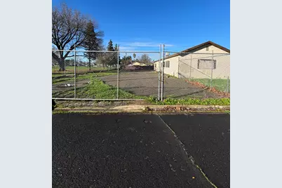 410 Stockton Street, Manteca, CA 95337 - Photo 5