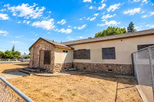 410 Stockton St, Manteca, CA 95337 - Photo 9