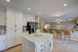 1068 Kensington Dr, Roseville, CA 95661 - Photo 19