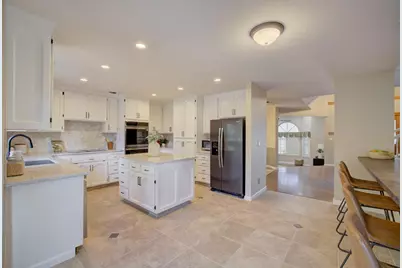 1068 Kensington Drive, Roseville, CA 95661 - Photo 15