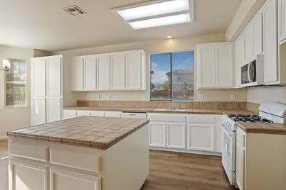 1644 Henry Long Boulevard, Stockton, CA 95206 - Photo 13