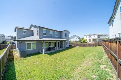 1847 Outrigger Lane, Lathrop, CA 95330 - Photo 53