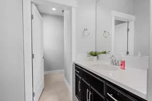 1847 Outrigger Ln, Lathrop, CA 95330 - Photo 45