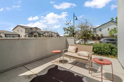 1847 Outrigger Lane, Lathrop, CA 95330 - Photo 9