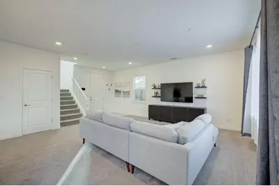2041 Milky Way Cir, Roseville, CA 95747 - Photo 7