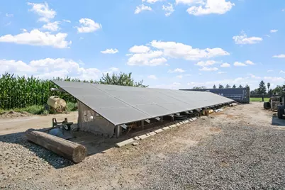 631 E Barnhart Road, Turlock, CA 95382 - Photo 29