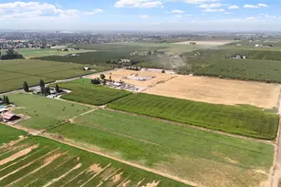 631 E Barnhart Rd, Turlock, CA 95382 - Photo 53