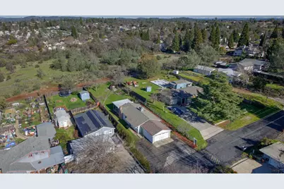 12125 Holly Vista Way, Auburn, CA 95603 - Photo 35