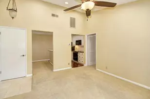 350 Del Verde Cir, Sacramento, CA 95833 - Photo 15