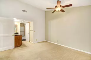 350 Del Verde Cir, Sacramento, CA 95833 - Photo 19