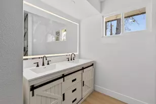 6531 Greencreek Way, Citrus Heights, CA 95621 - Photo 29