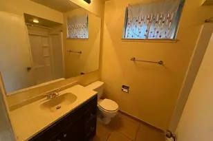 1051 Hysell Ct, Turlock, CA 95380 - Photo 11