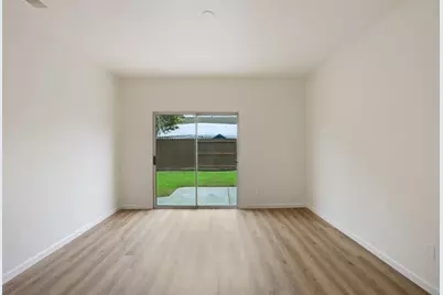 4856 Woodhollow Avenue, Stockton, CA 95206 - Photo 29