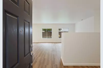4856 Woodhollow Avenue, Stockton, CA 95206 - Photo 5